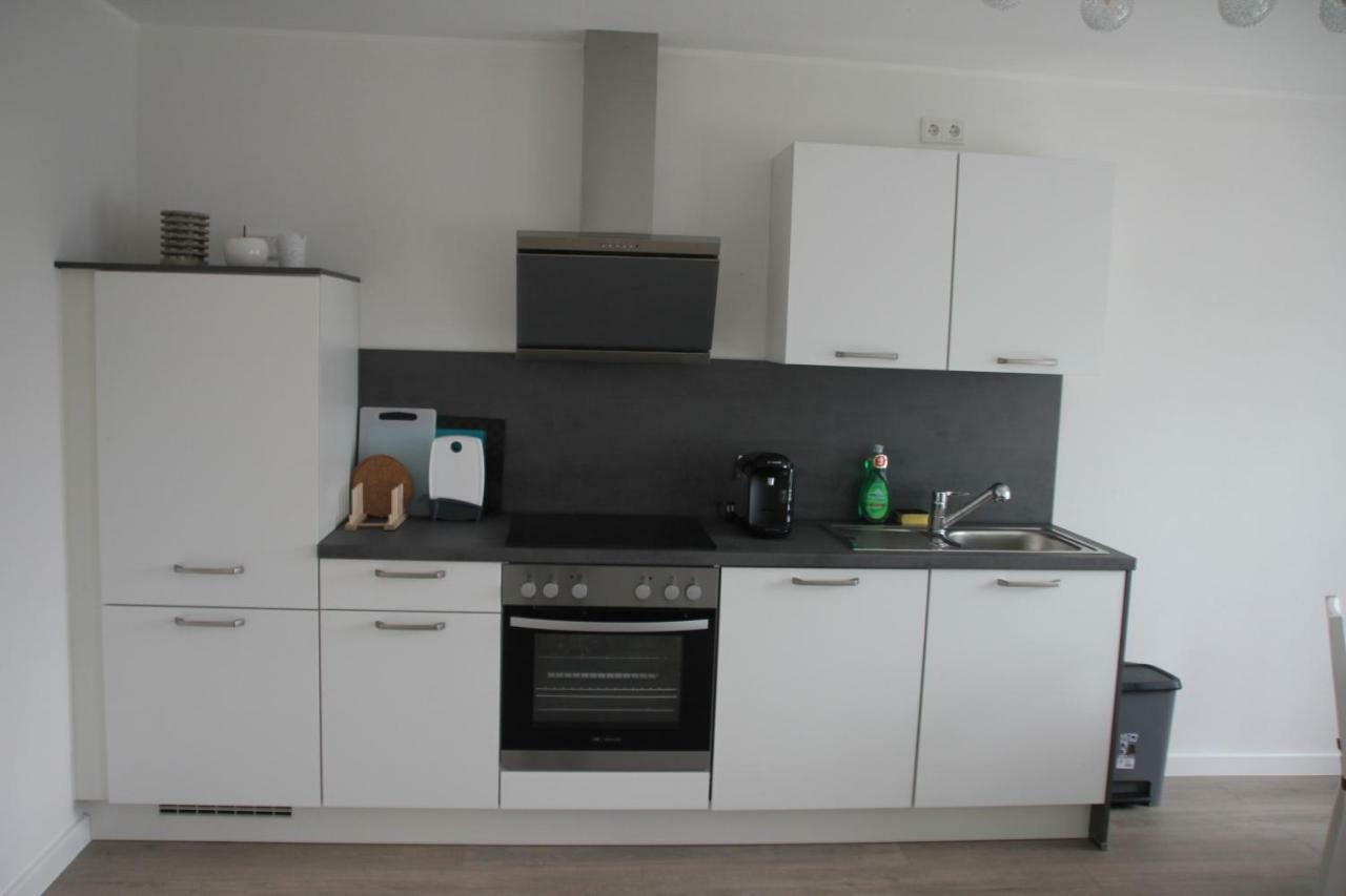 Ferienwohnung "Am Kreuzfelsen" ベストヴィヒ エクステリア 写真
